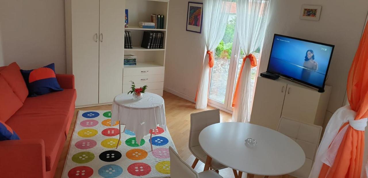 Roses Apartment Brac Sutivan Εξωτερικό φωτογραφία