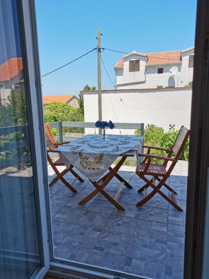 Roses Apartment Brac Sutivan Εξωτερικό φωτογραφία